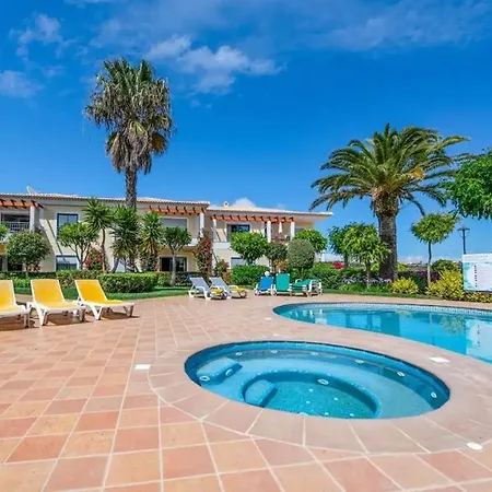 Casa Palmeira Appartement