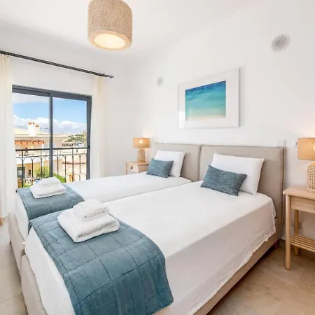 Casa Palmeira Апартаменты *